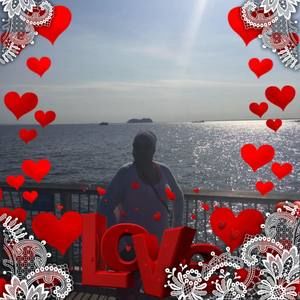 Meet your Posher, Monica